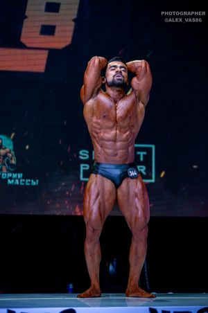 CLASSIC PHYSIQUE НОВИЧКИ